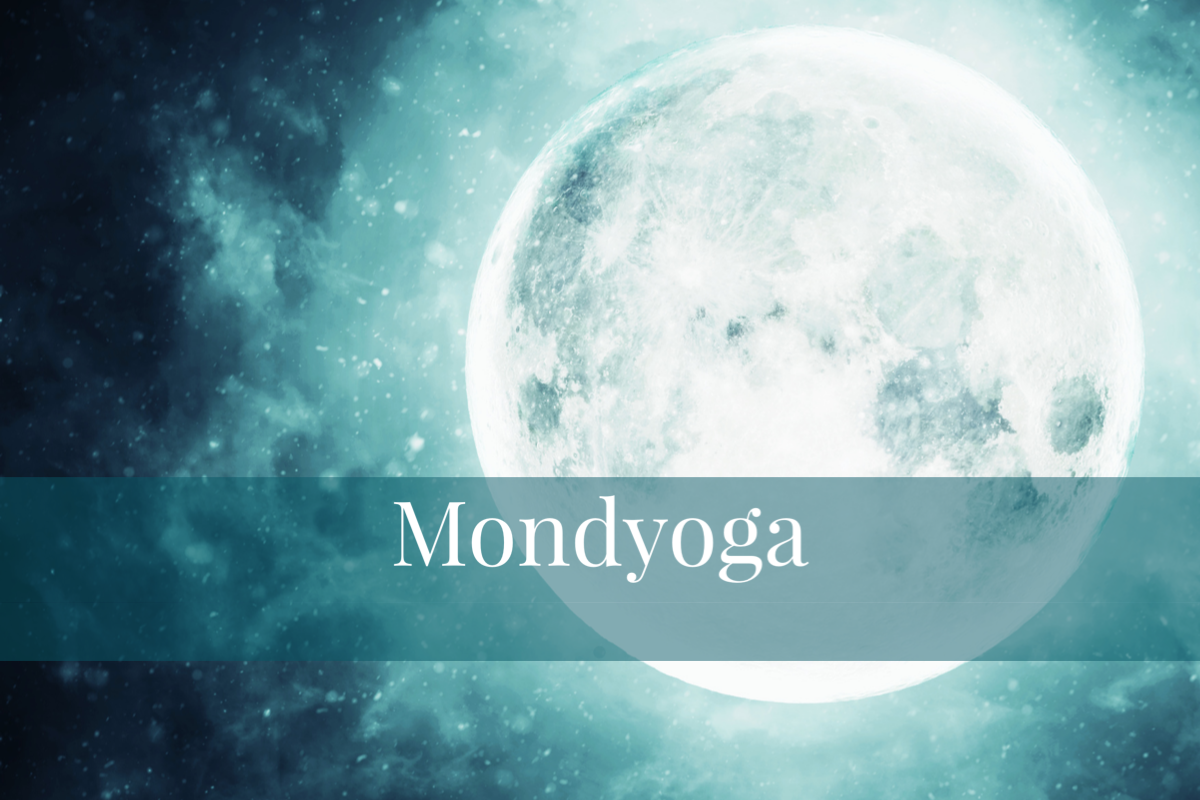 Romyoga Mondyoga